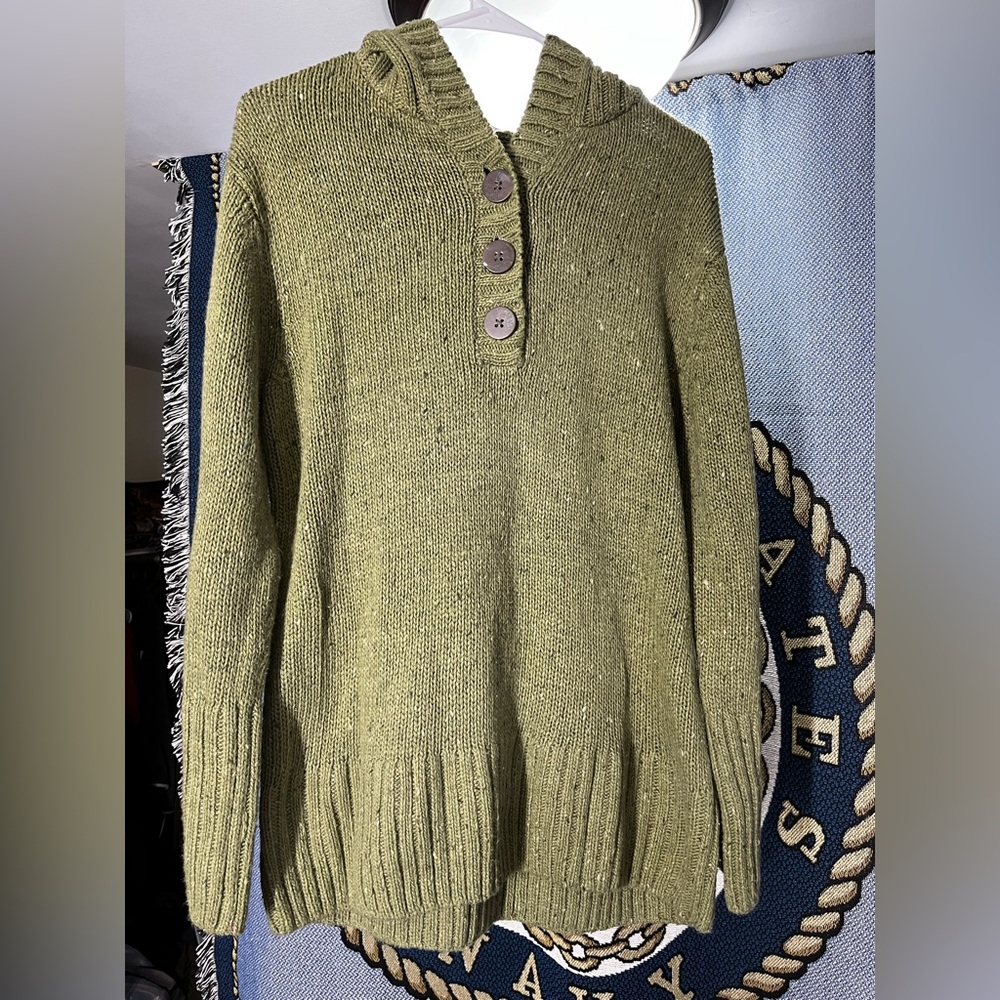 Women’s XL Cabela’s cardigan Green